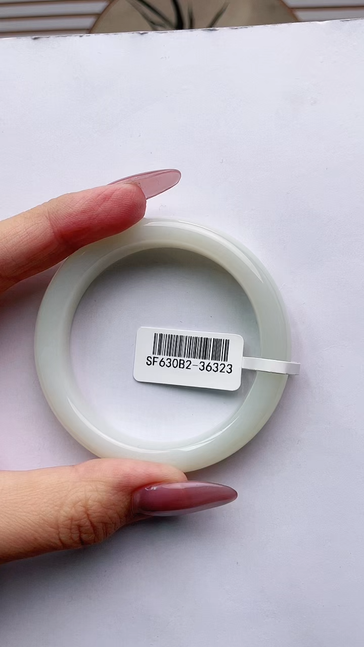 未镶嵌手镯和田玉53+