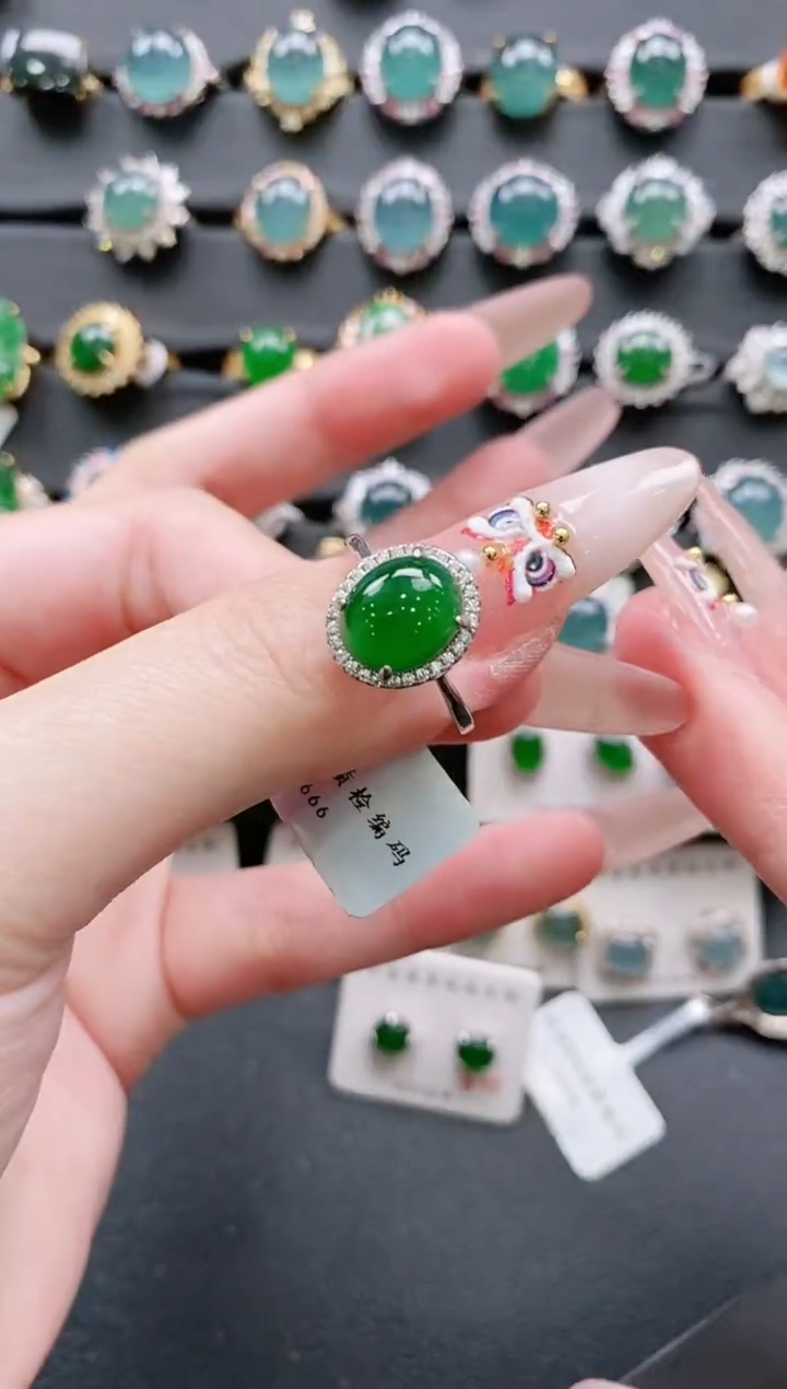 【闪购商品】翡翠戒指银S925镶嵌11111111