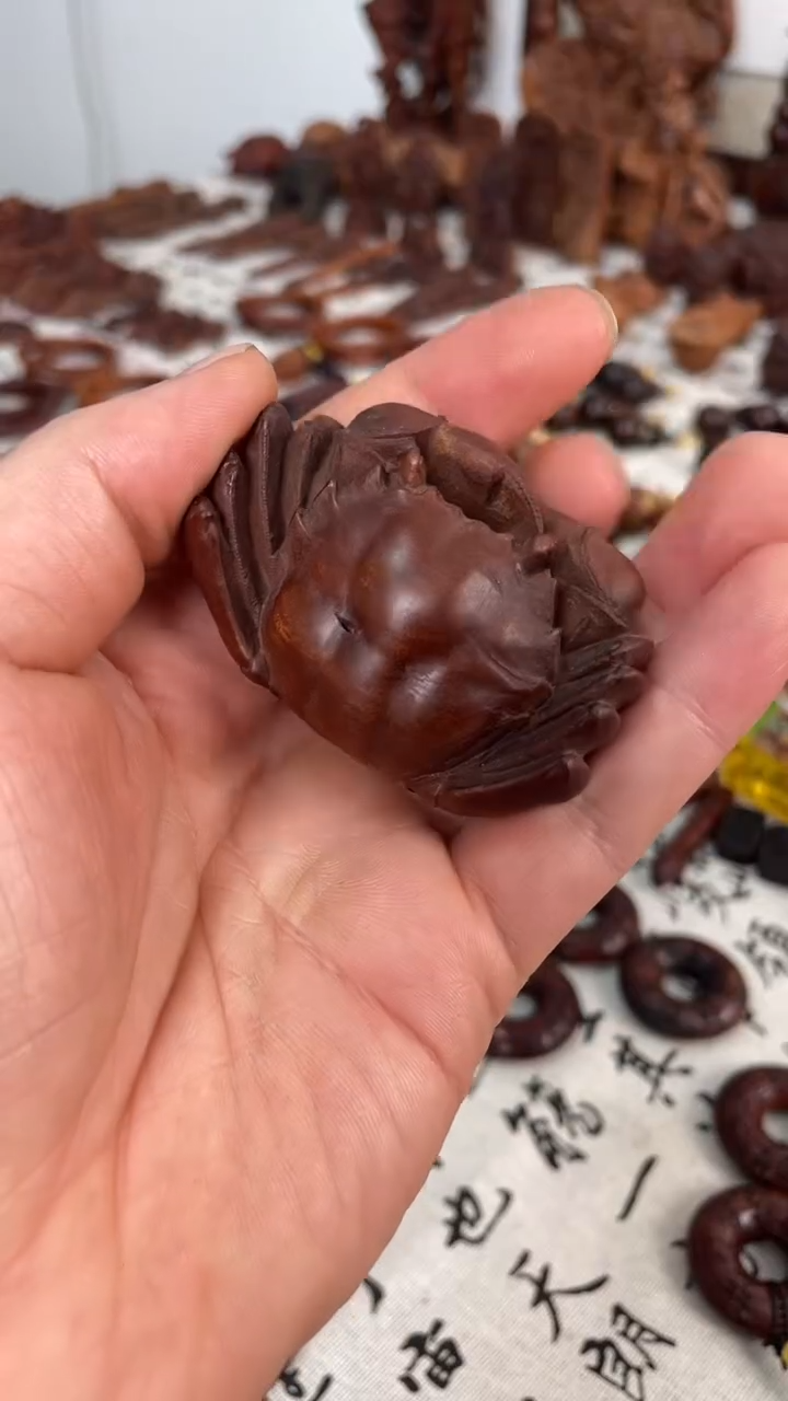 【闪购商品】木枣木 螃蟹手把件随机发