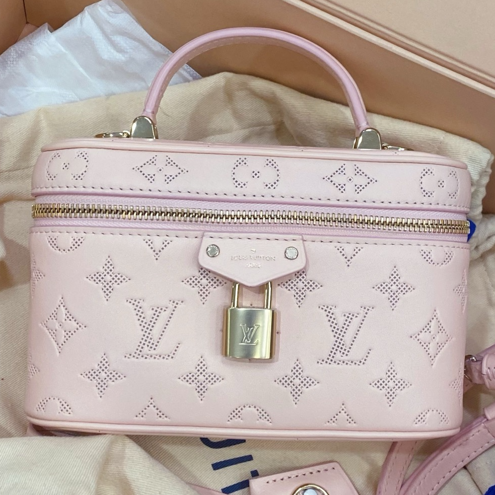 99新 LouisVuitton/路易威登 粉色饭盒单肩包 /7SH38974