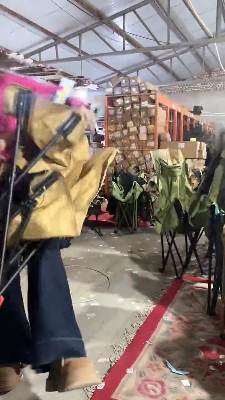 铁生锈 带腿托 高背 颜色随机