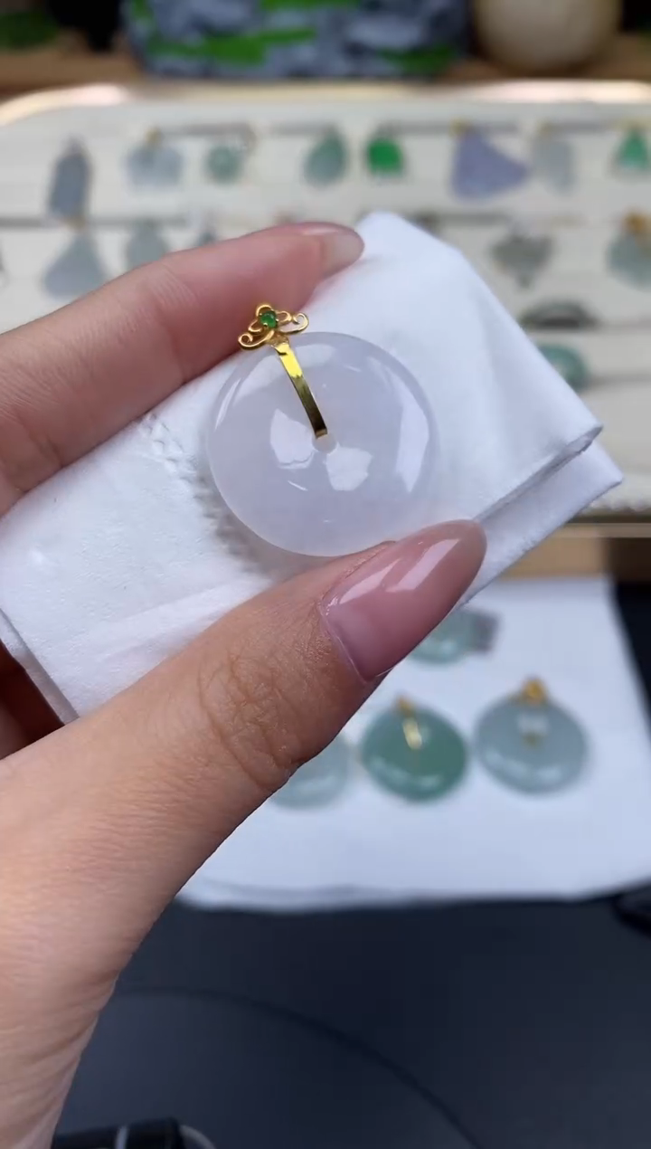 吊坠(不含链)18K金镶嵌翡翠平安扣18K金扣镶嵌@@CMT