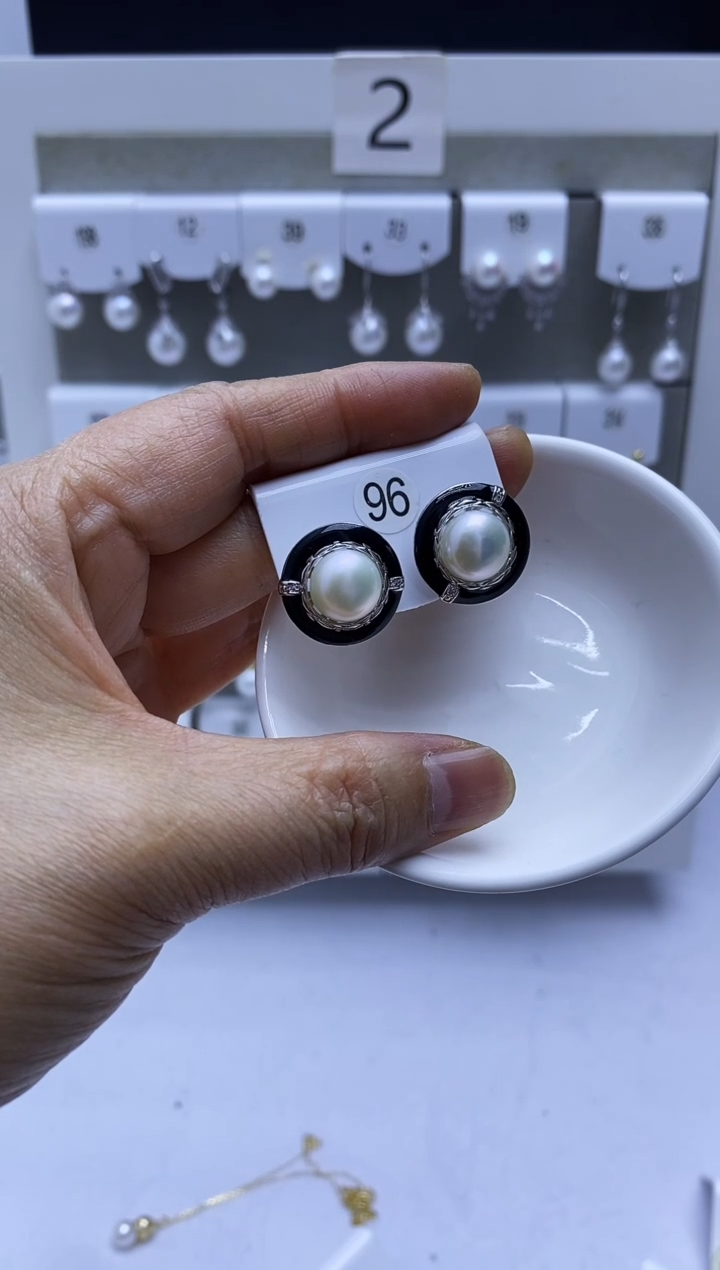 未镶嵌耳饰淡水珍珠96