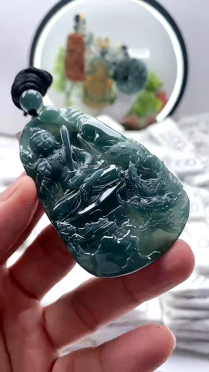 【闪购商品】翡翠颈饰未镶嵌虚空藏