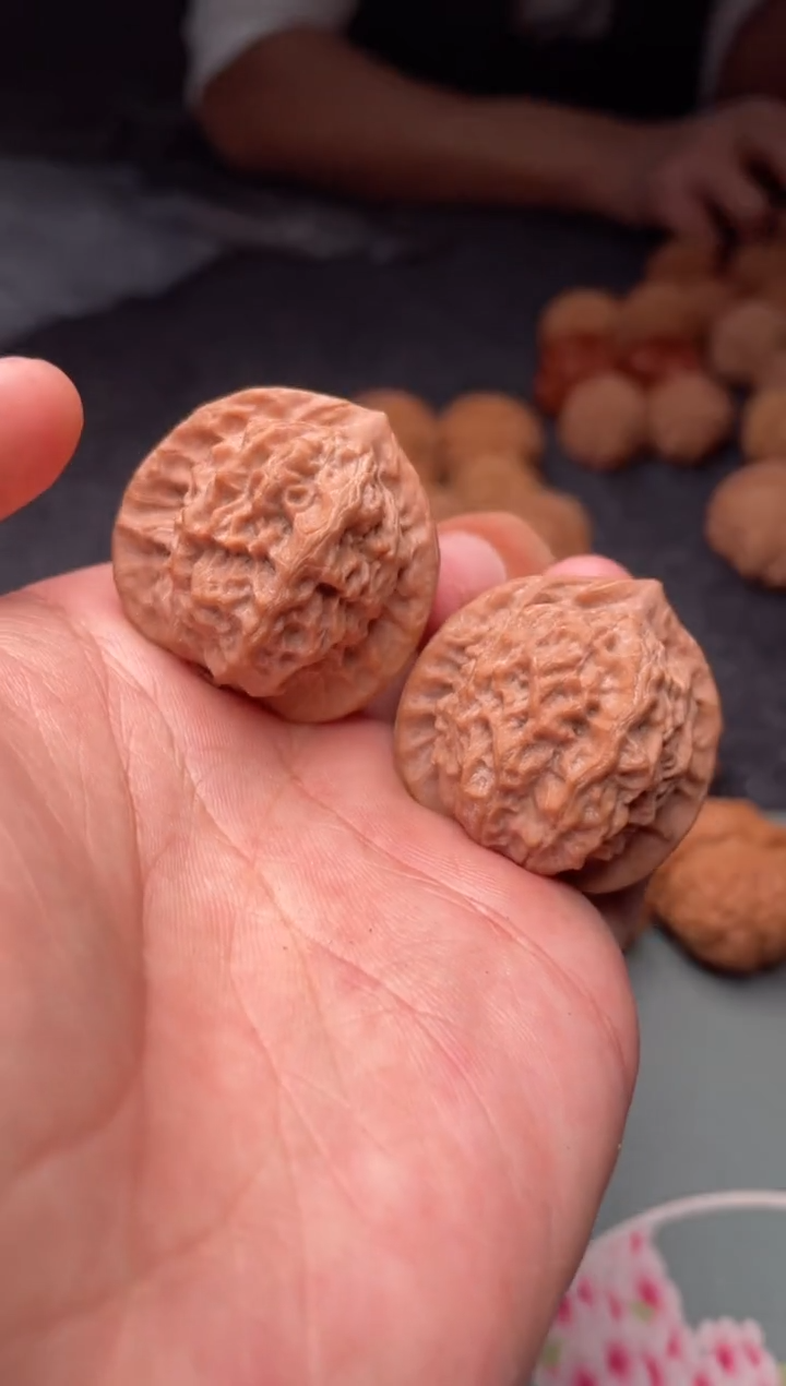 把件文玩核桃a168   瓷娃娃   34尺