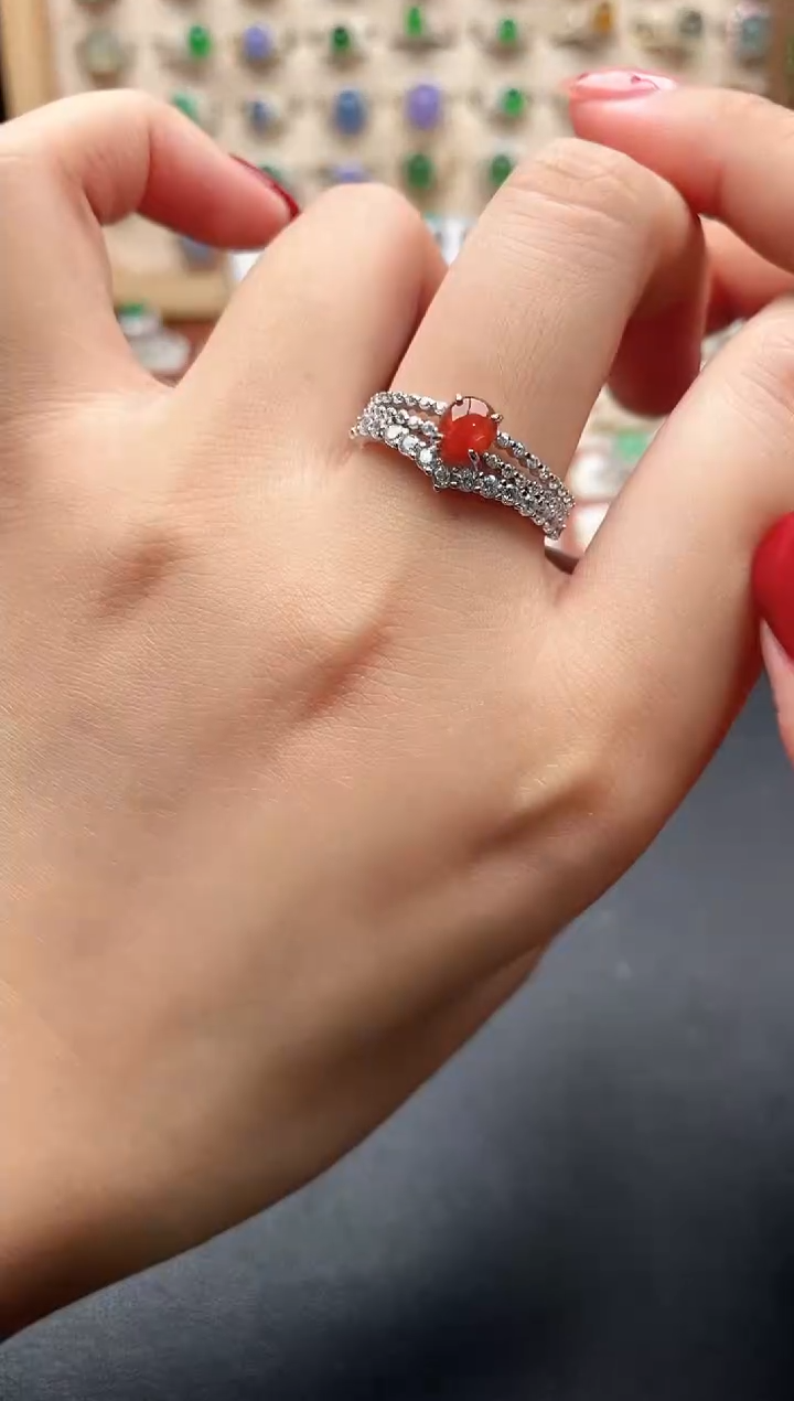 银S925镶嵌戒指翡翠一物一证一礼盒