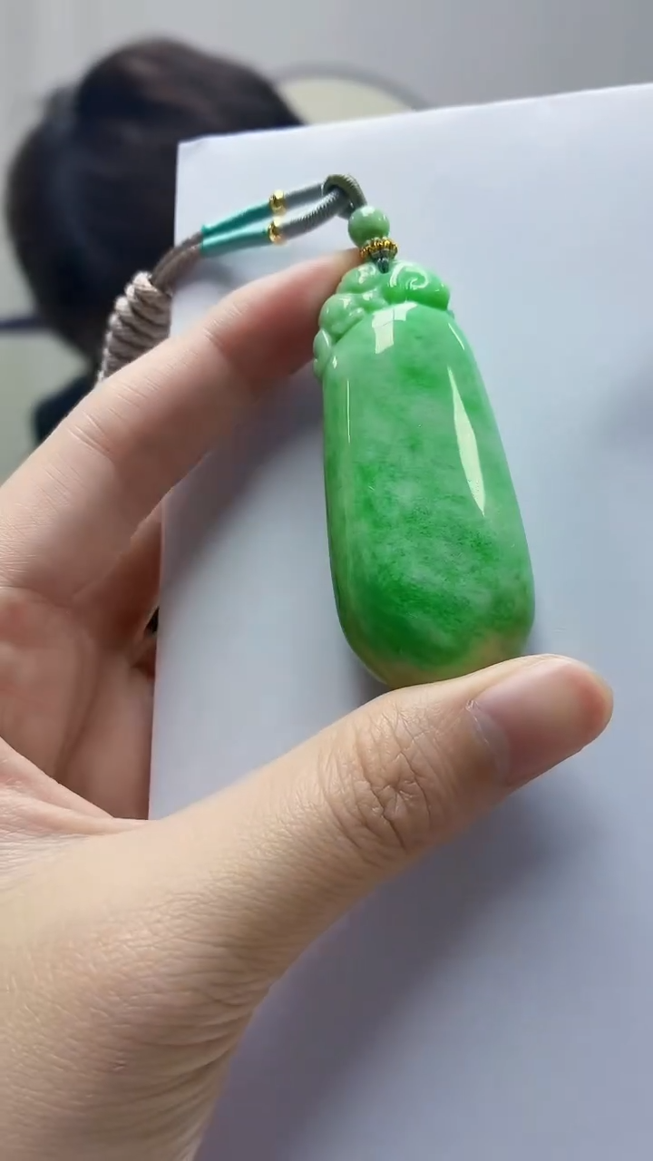 未镶嵌定制翡翠5145zm-毛货挂件59瓜