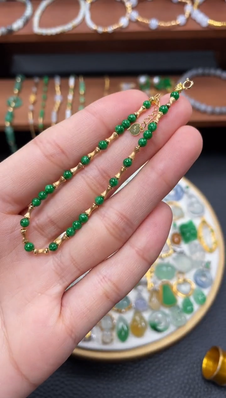 【闪购商品】翡翠套链18K金镶嵌一个   JK652