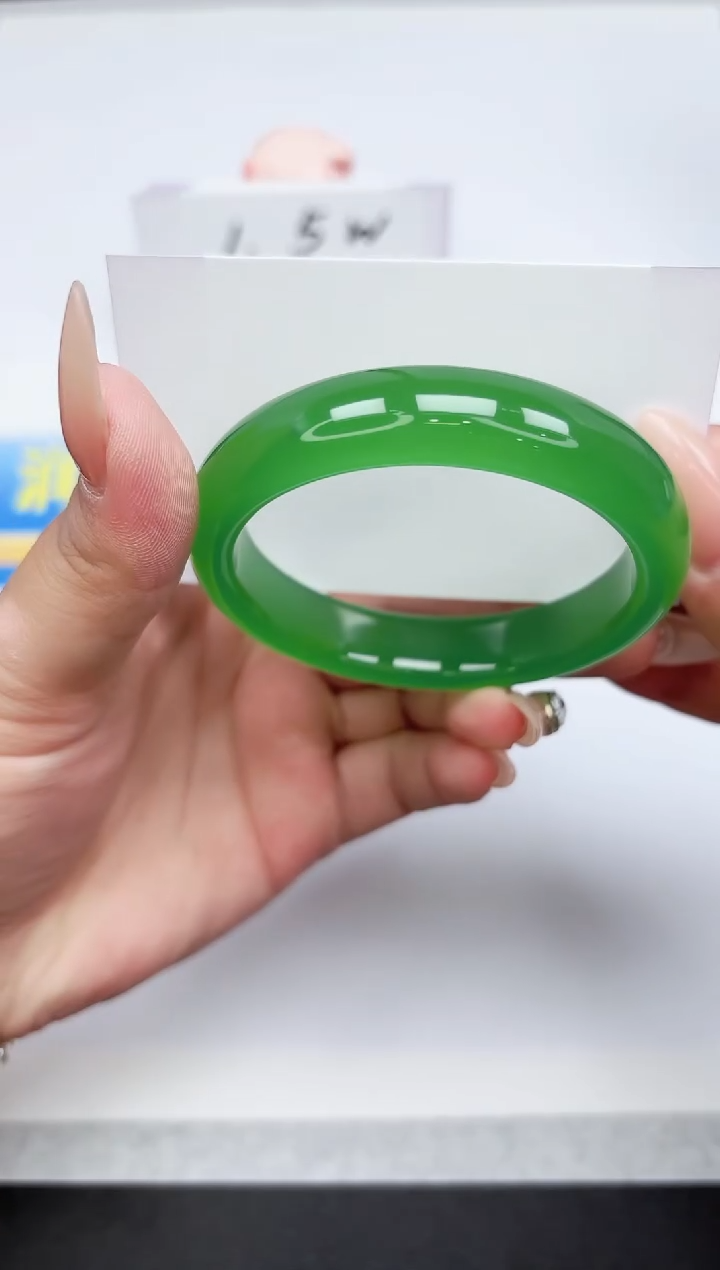 石英质玉手镯未镶嵌104-56.7