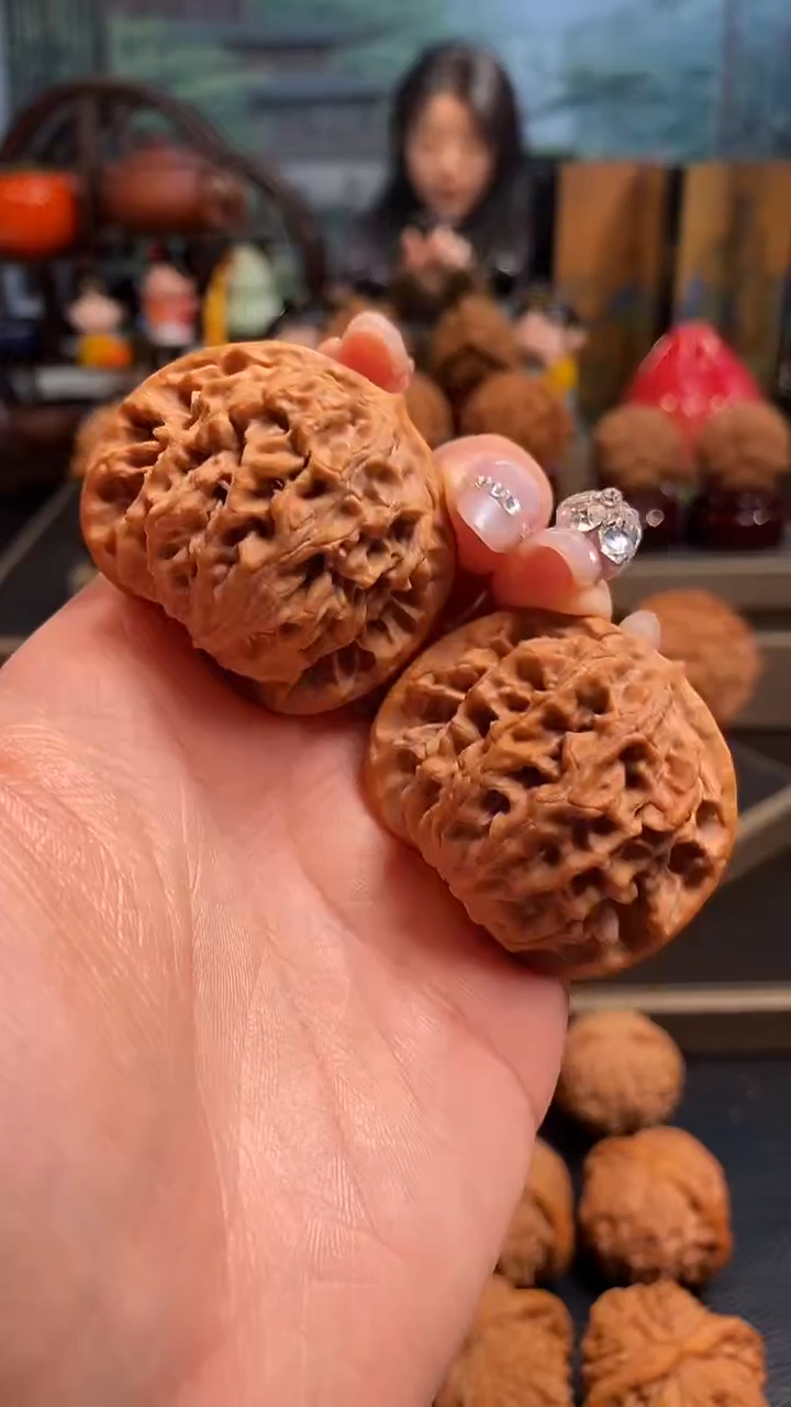 【闪购商品】文玩核桃吊坠K33蟠龙纹41