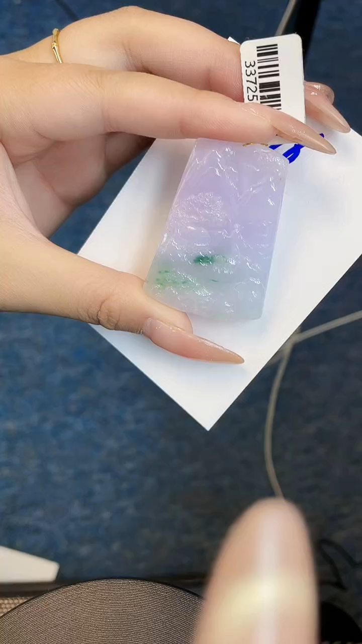 【闪购商品】翡翠颈饰未镶嵌00000000