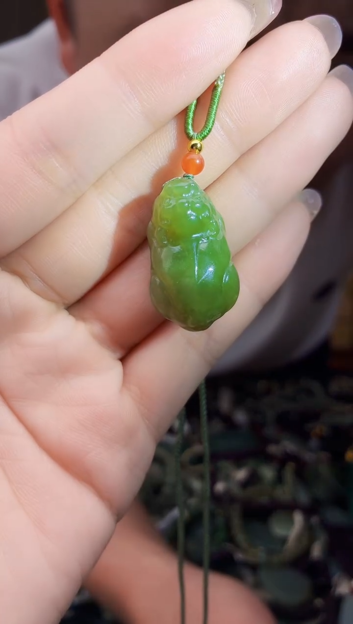 颈饰未镶嵌和田玉多样性发货，拍一发一
