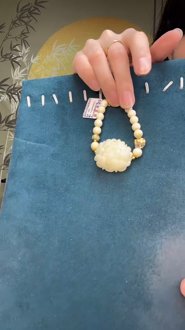 裸石琥珀未镶嵌A1124天然蜜蜡