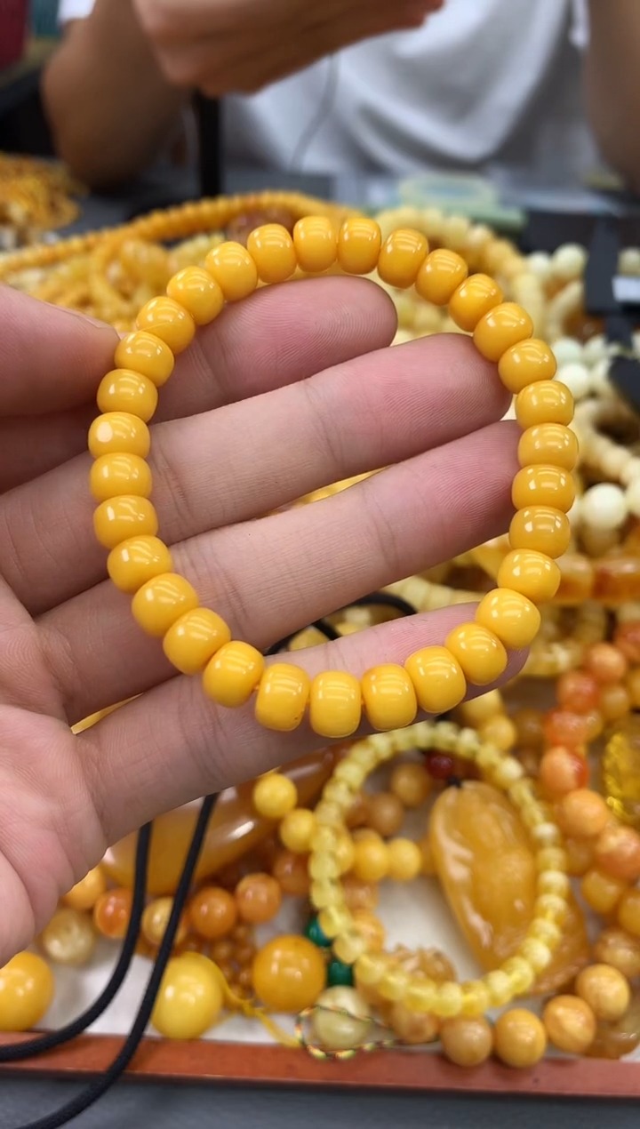 未镶嵌蜜蜡裸石手串