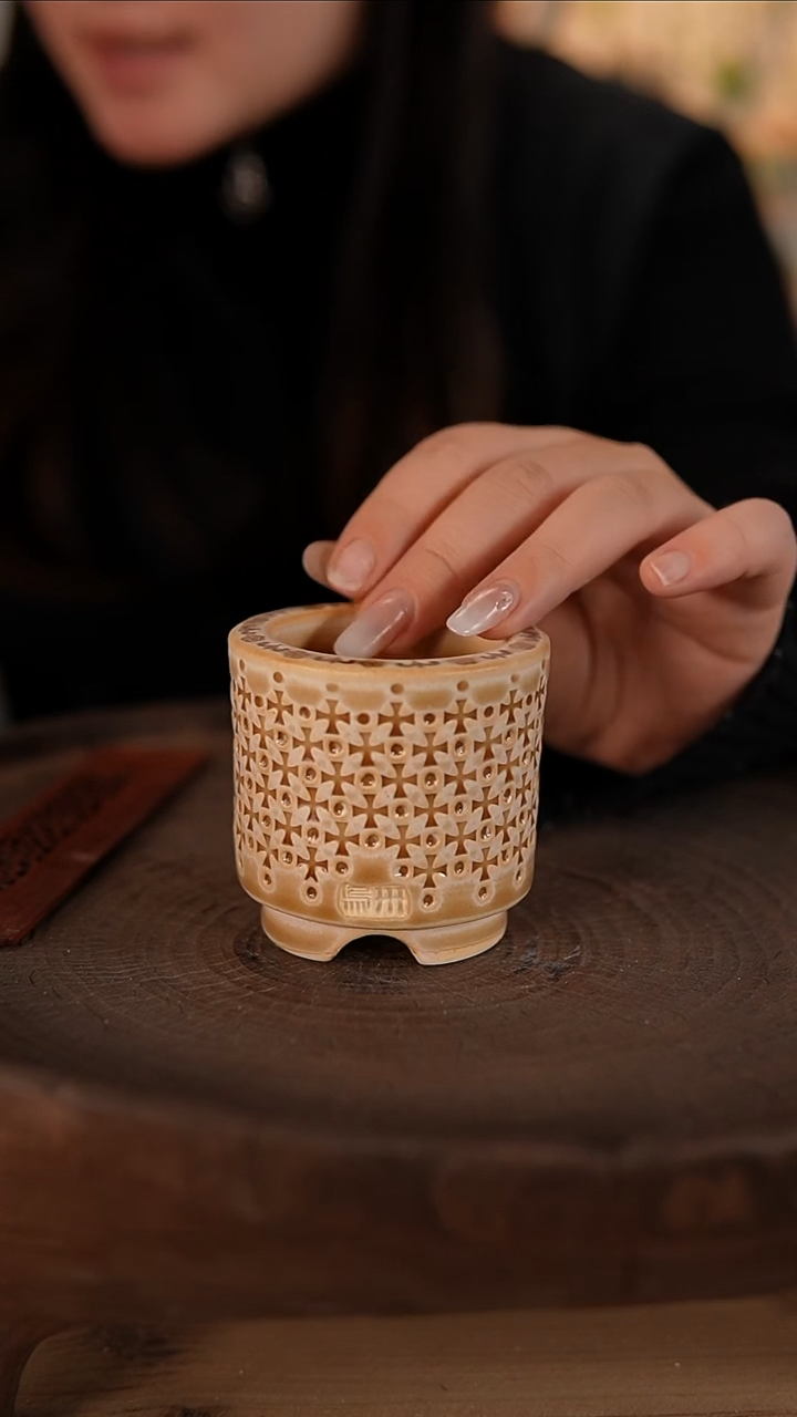 【闪购商品】红陶1-25-017默认有瑕口4.5