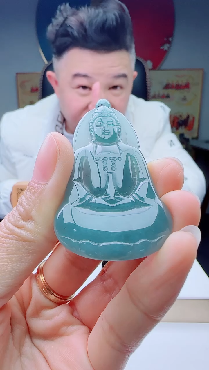 颈饰未镶嵌翡翠多样性发其一