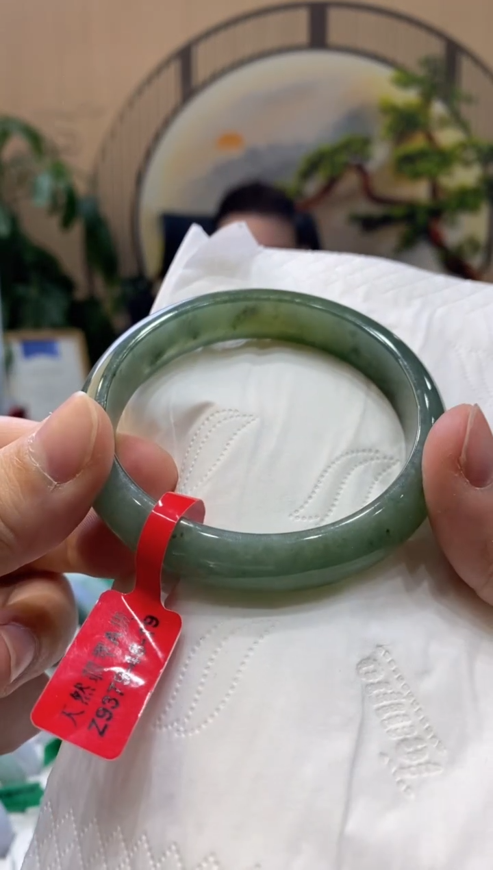 【闪购商品】翡翠手镯未镶嵌00009551