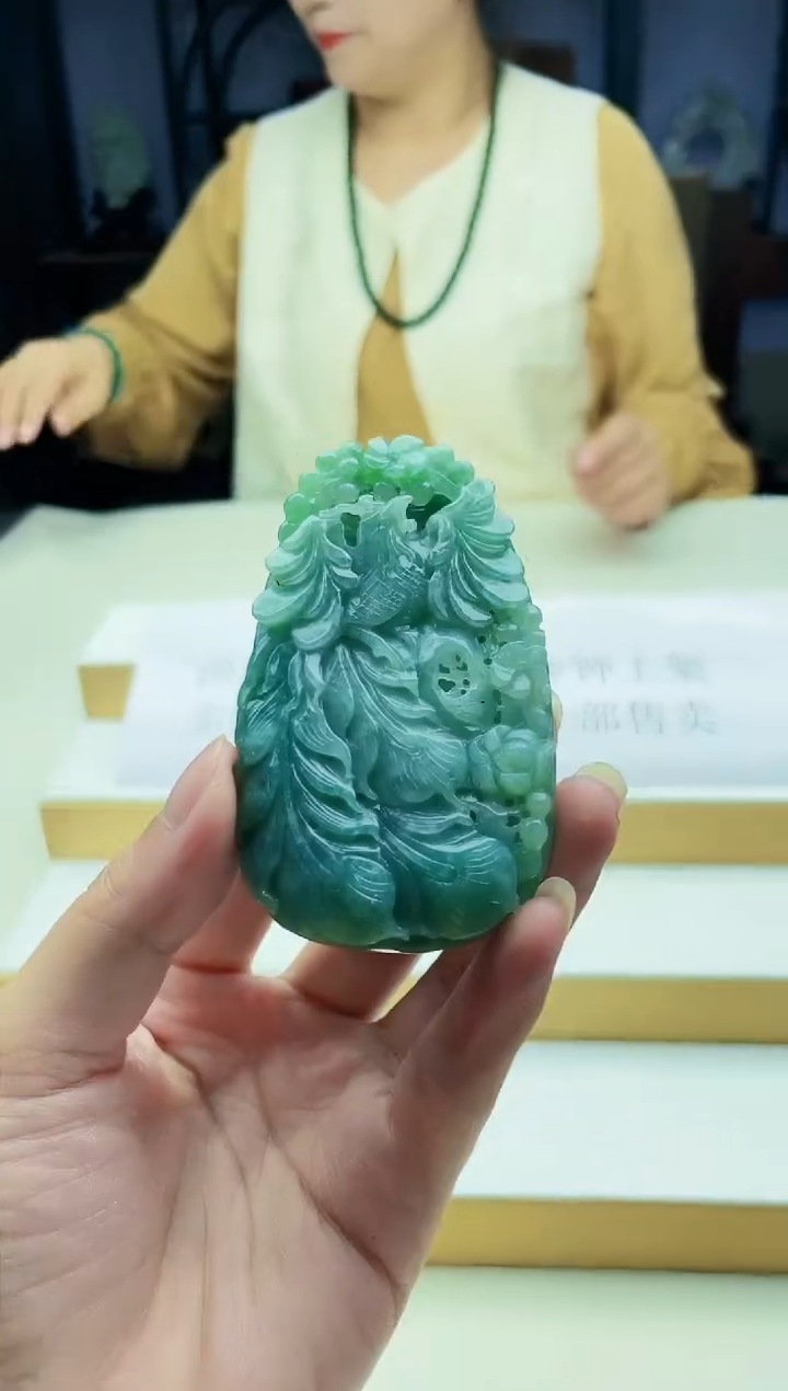 定制翡翠未镶嵌毛货08020213