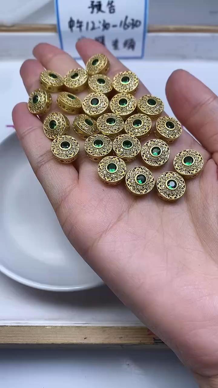 合金散珠玛瑙/玉髓B2398 合琻 金色花花隔珠3个8元