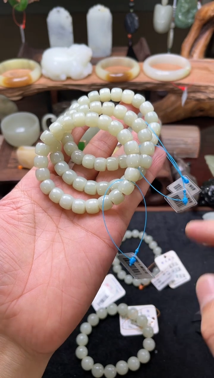【闪购商品】和田玉手串未镶嵌卡10且末迪克兰 极限弧 多样性发一