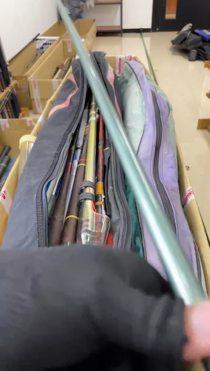 A**7孤品微瑕，以直播间介绍为准，加10元发顺丰。