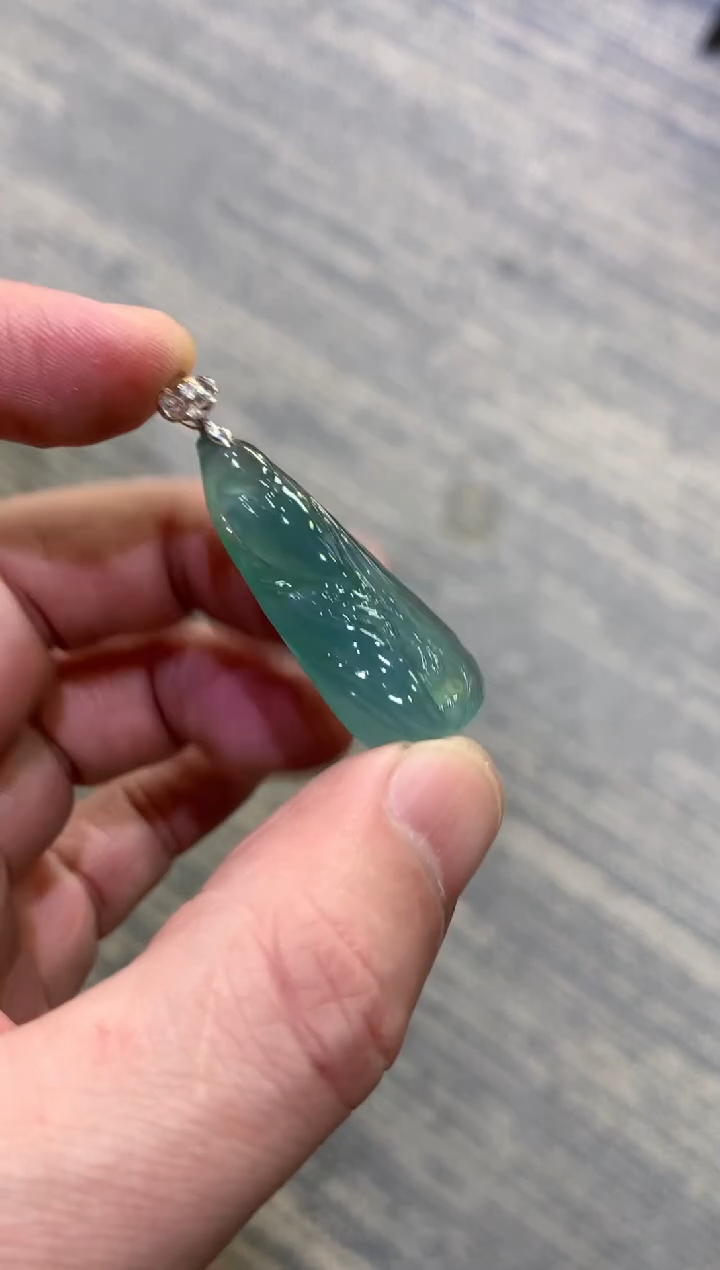 颈饰未镶嵌翡翠天然A货翡翠