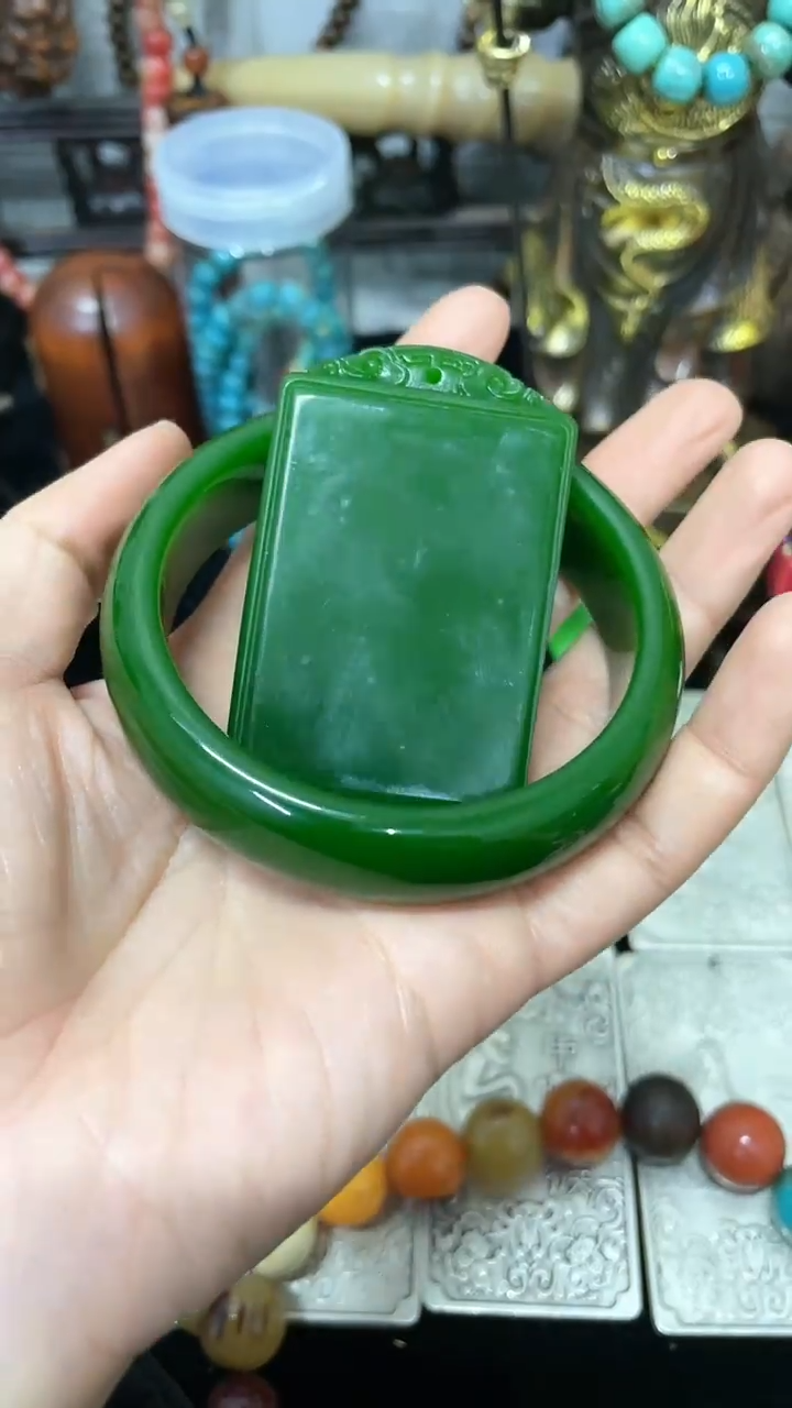 【闪购商品】摆件主播推荐如图所示