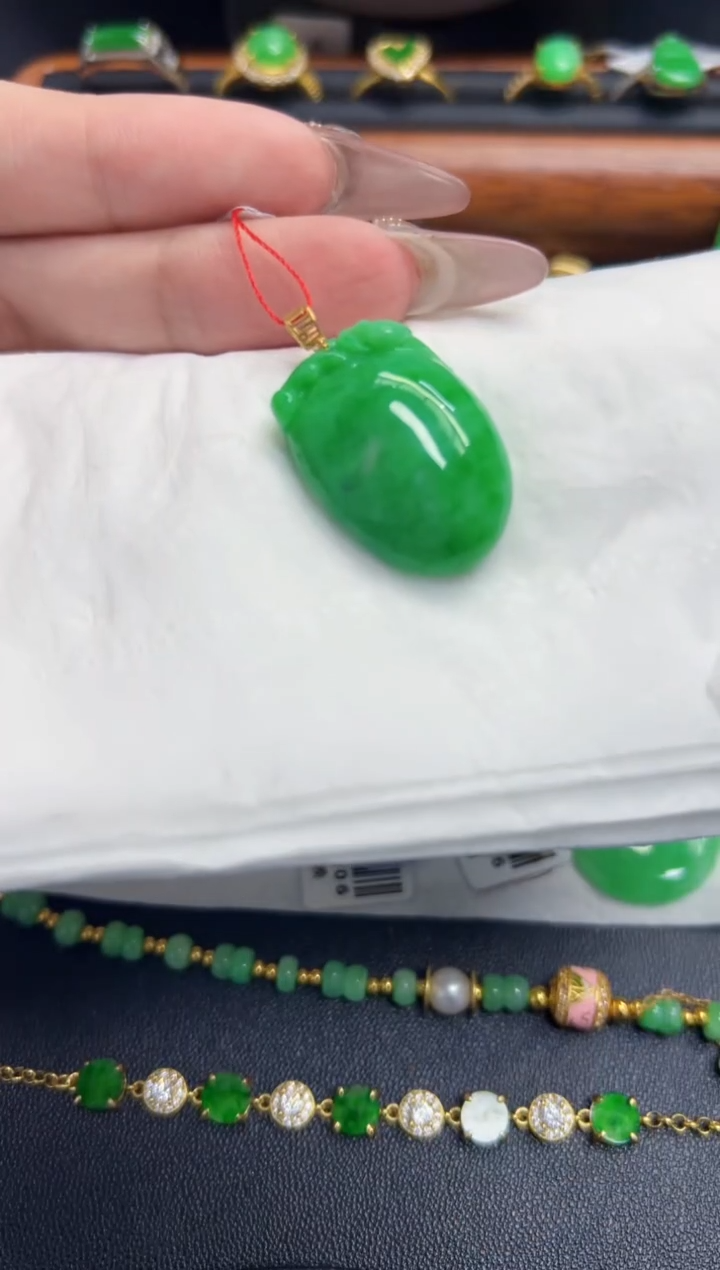 【闪购商品】翡翠颈饰18K金镶嵌Y缅料A货/支持复检/一件