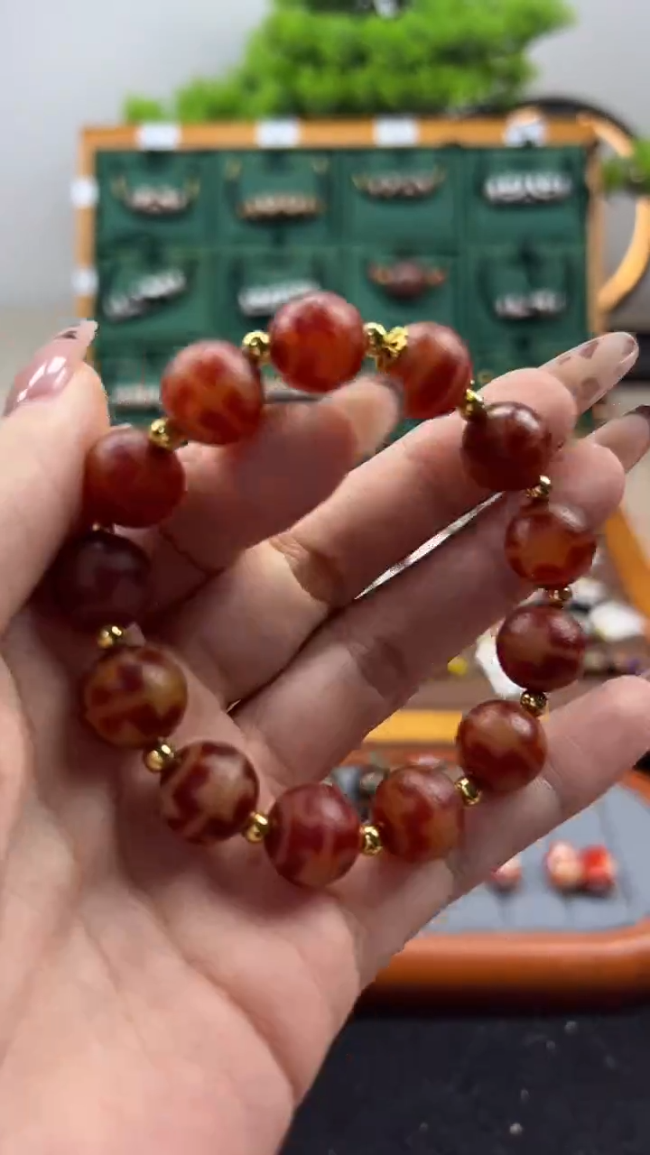 玛瑙/玉髓（覆膜）颈饰合金29.（微瑕）