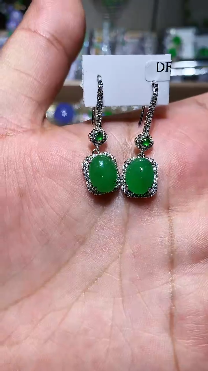【闪购商品】翡翠耳饰银S925镶嵌耳钩
