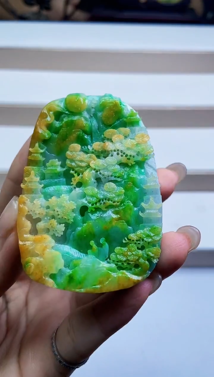 颈饰未镶嵌翡翠翡翠A货