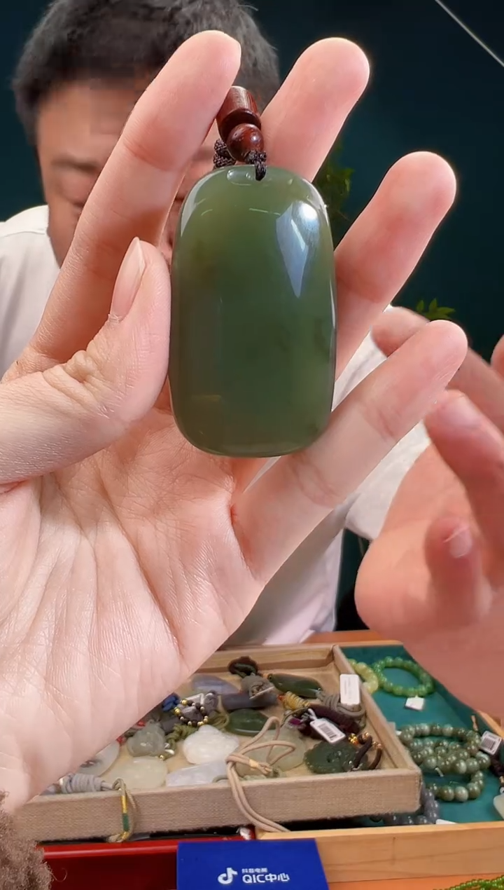 颈饰未镶嵌和田玉多样性发货 拍一单发一个
