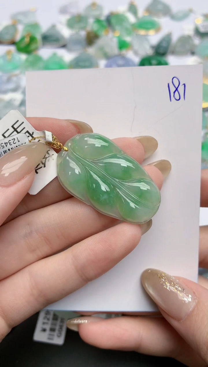 【闪购商品】翡翠颈饰18K金镶嵌天然缅甸翡翠A货