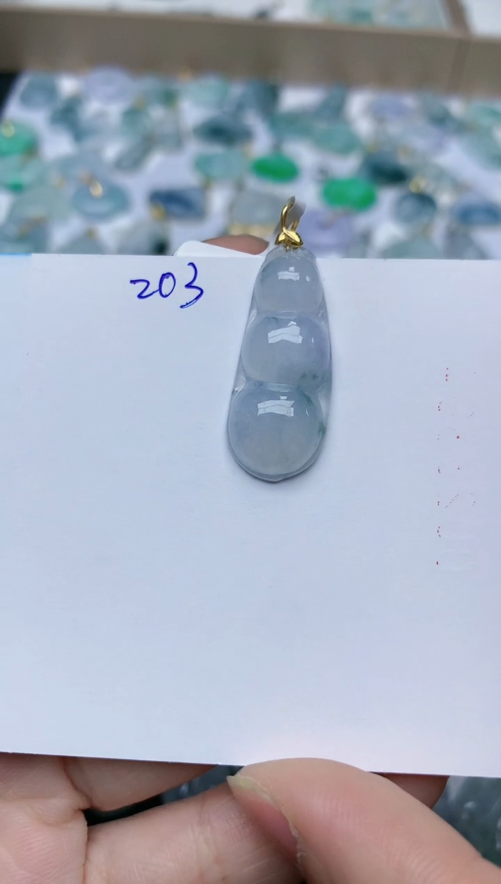 【闪购商品】翡翠颈饰18K金镶嵌天然翡翠A货    203