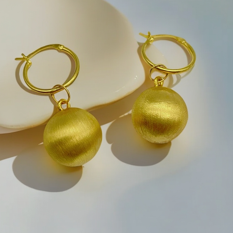 18k金拉丝15mm气质圆球优雅高贵时尚简约大气百搭个性经典