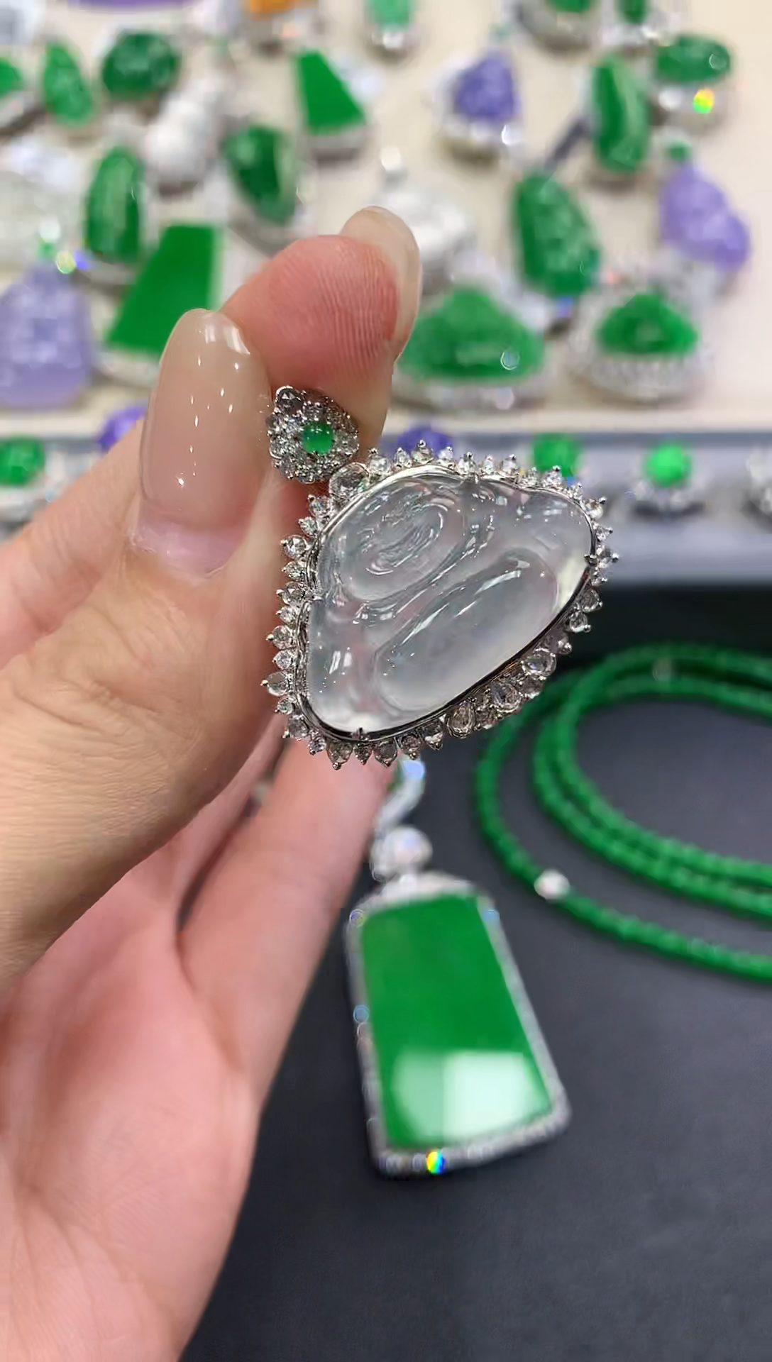 【闪购商品】翡翠吊坠(不含链)18K金镶嵌w125     