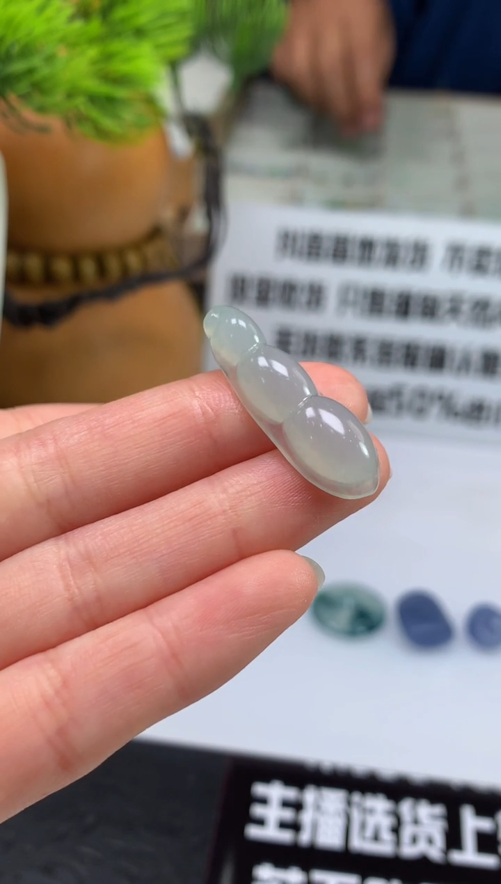 未镶嵌定制翡翠红*狼---123903