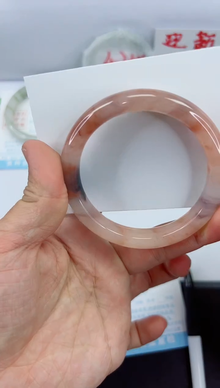 【闪购商品】石英质玉手镯未镶嵌279-58.1