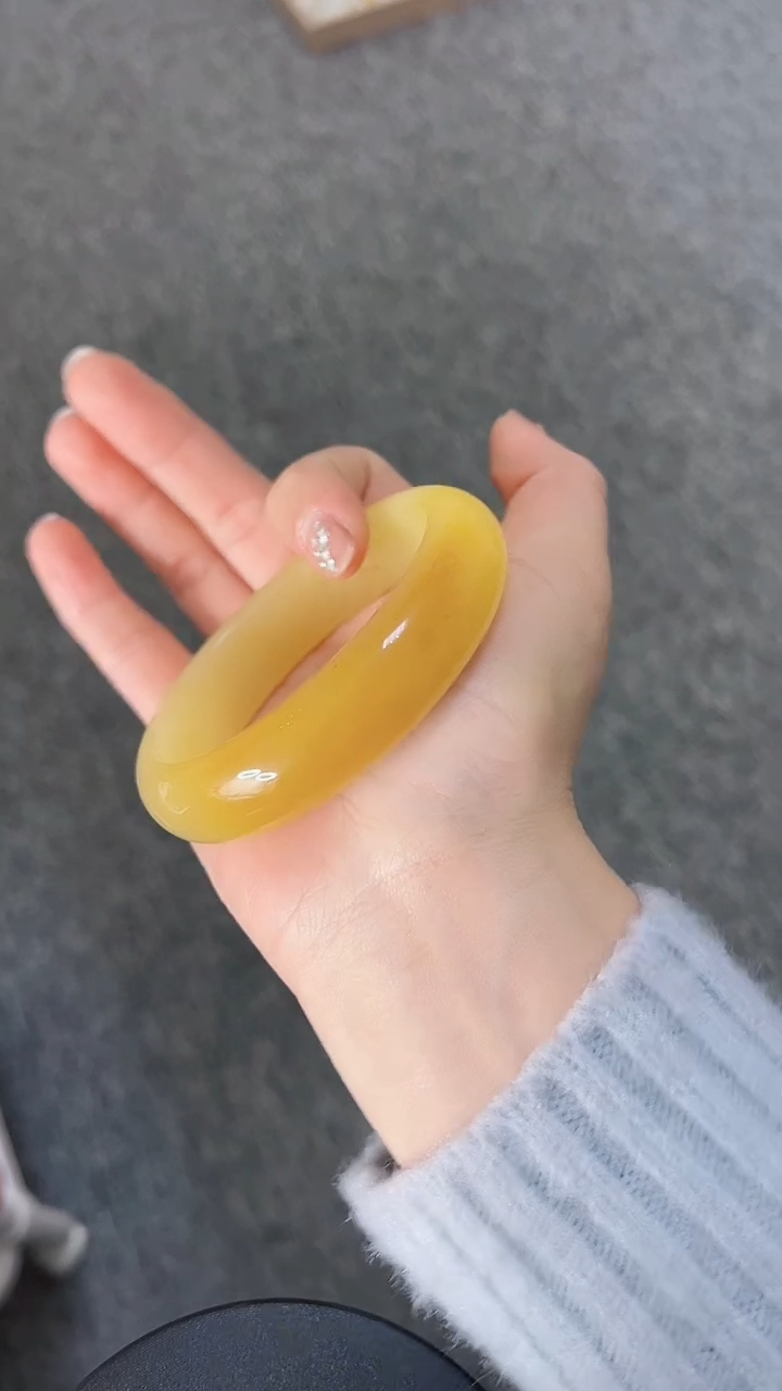 【闪购商品】石英质玉手镯未镶嵌747-63+