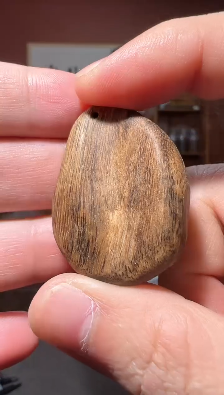 沉香吊坠50号海南虎斑多样性发一