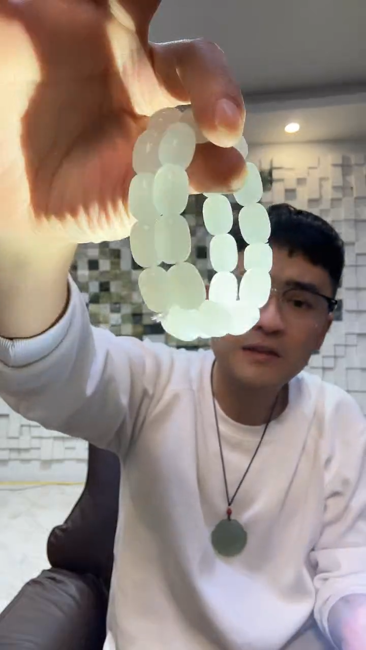无无白手串发其一