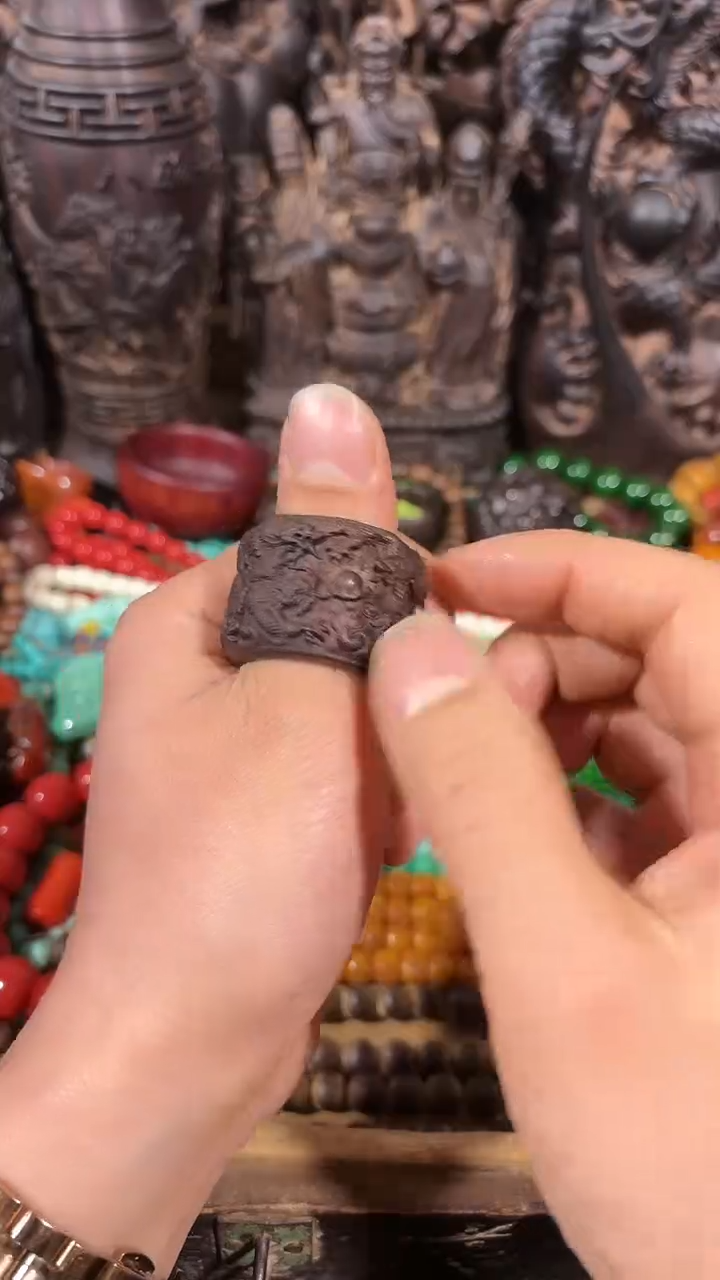 【闪购商品】织绣如图所示闪购链接