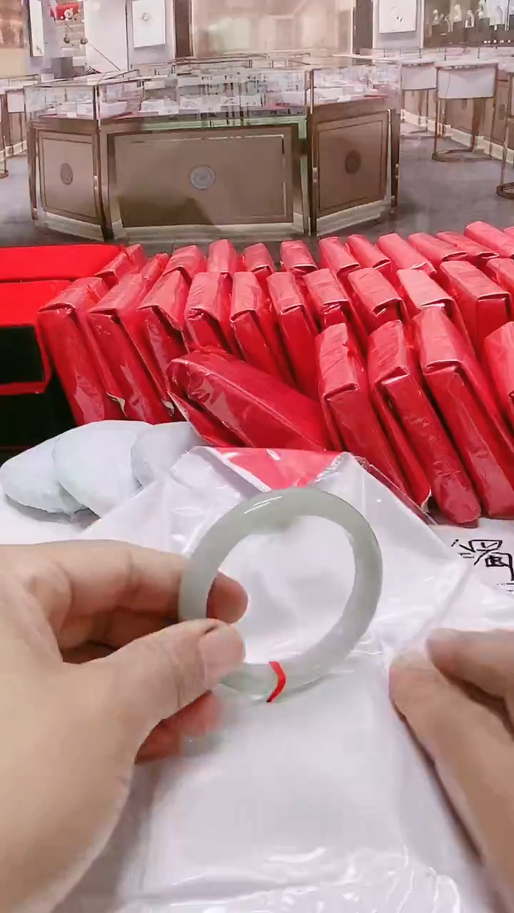 无非金属155拍哪个图片就是发哪个