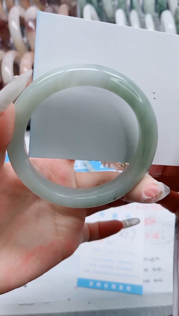 【闪购商品】石英质玉手镯未镶嵌A194-59.7