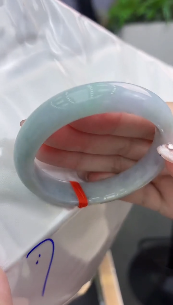 【闪购商品】翡翠手镯未镶嵌翡翠手镯