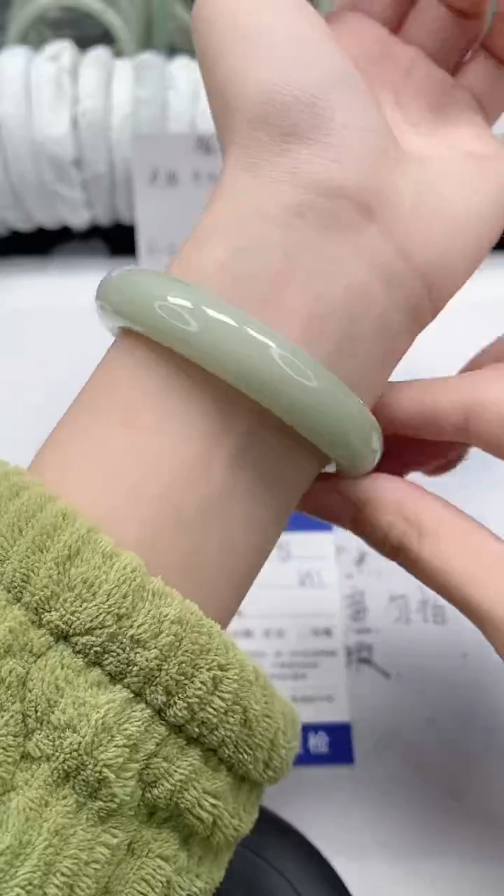 未镶嵌手镯石英质玉94-54/55