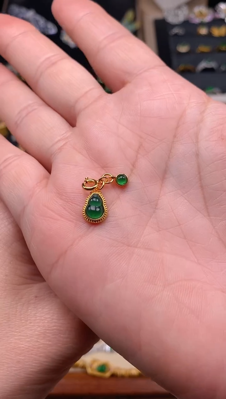 【闪购商品】翡翠颈饰银S925镶嵌万能扣