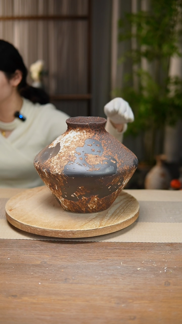 【闪购商品】陶瓷  花器诧寂棕飞碟