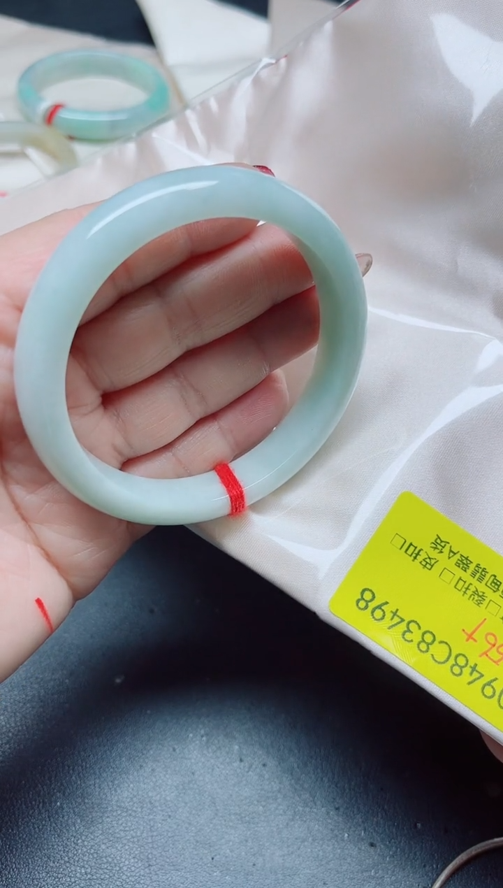 【闪购商品】翡翠手镯未镶嵌56+/3498
