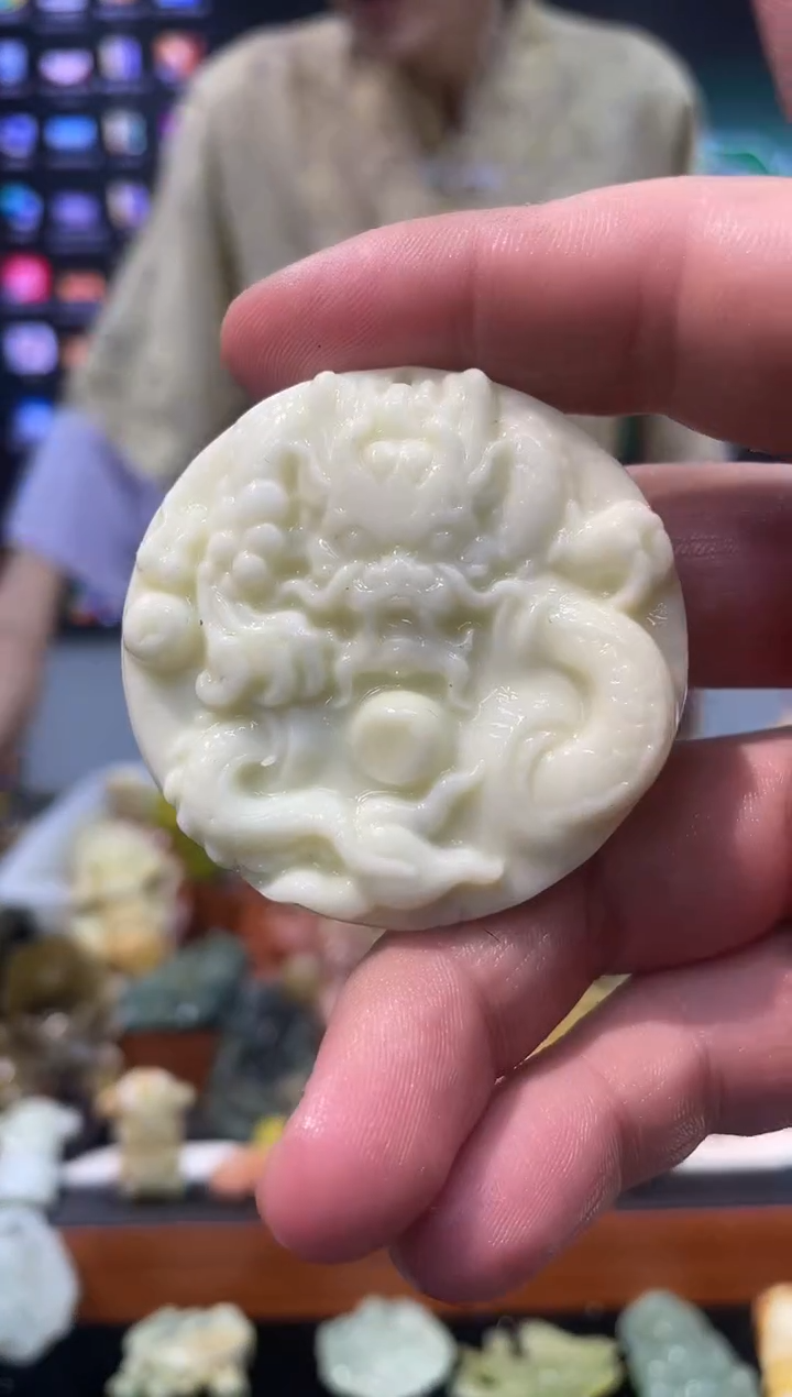 【闪购商品】岫玉吊坠未镶嵌多样性发货*拍一发一